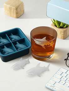 Shark Ice Cubes Reusable, Shark Silicone Ice Mold Features A Non-Stick Tray With Four Compartments,Stackable Flexible And Reusable & Easy Release,Trays Silicone Easy-Release And Flexible Trays For Freezer, Whiskey, Cocktail,Perfect For Creating Ice Cubes, Chocolates, And Cookie Shapes, Making It An Essential For Dessert Enthusiasts And Creative Kitchen Gatherings,Fun,Odd Novelty Cute Shark Gifts - Nhiều màu - Xem 2