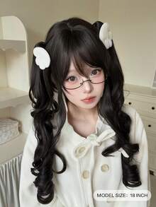 一款合成卷发假发，双发髻黑色长卷发假发，无刘海，18英寸长，自然逼真，适合日常佩戴（不含配饰） - 黑色 - 查看 4