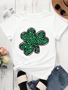 Green Leopard Print Clover Graphic T Shirt Women Casual Short Sleeve Top Fashion Statement Piece Lucky Charm Design Summer Outfit Essential - trắng - Xem 3