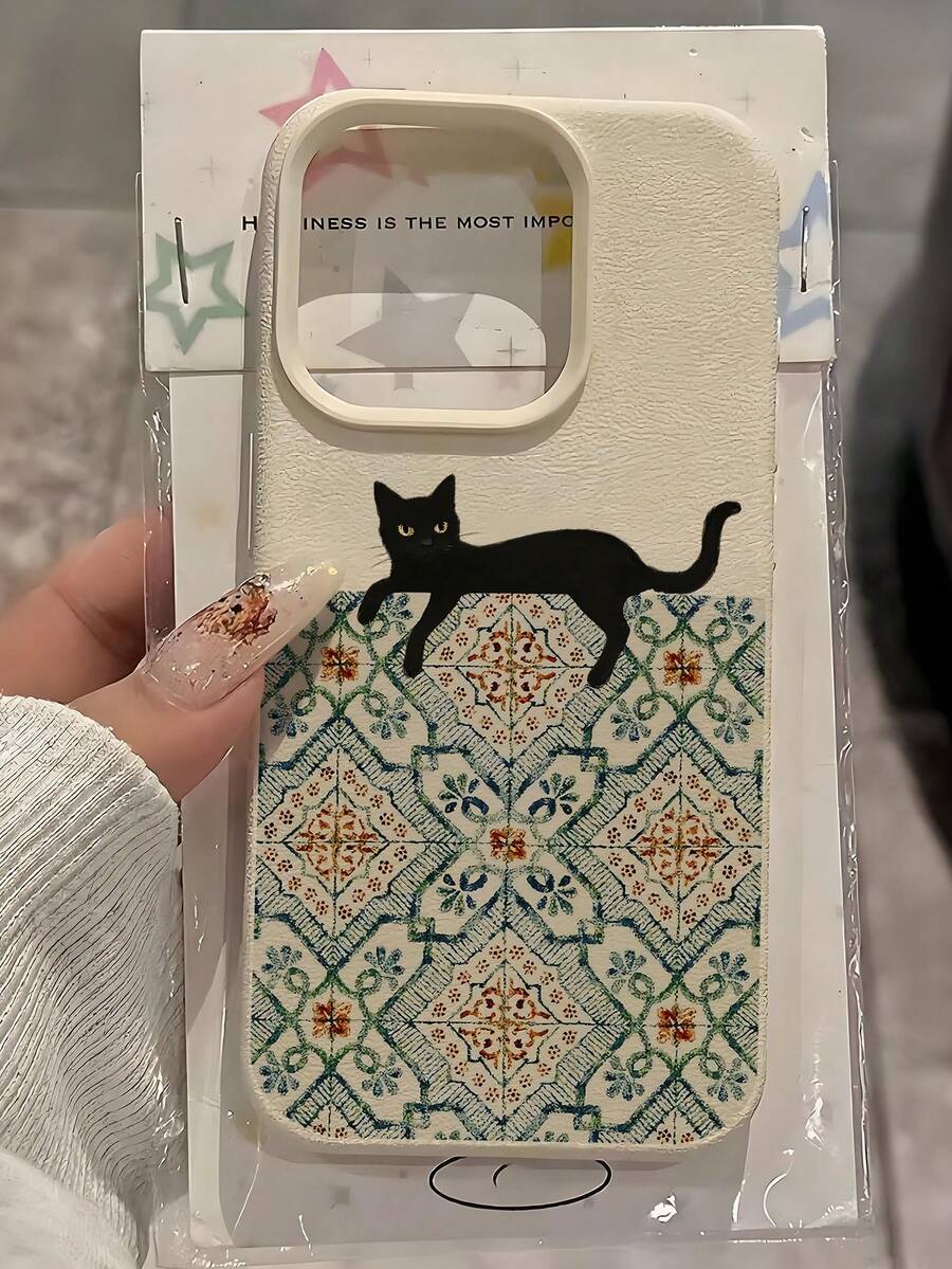 復古藝術黑貓與花卉圖案手機殼-奶油色柔軟人造皮革底座,復古藍紅花卉圖案背景,可愛慵懶黑貓裝飾,輕量防震保護殼(優雅且獨特的日常配件),適用於 iPhone 17、17 Pro、17 Pro Max、16、16 Plus、16 Pro Max、16e、16 Pro、15、15 Plus、15 Pro Max、15 Pro、14、14 Plus、14 Pro Max、14 Pro、13、13 Pro、13 Pro Max、12、12 Pro、12 Pro Max - 彩色 - 查看 1