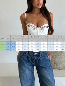 Women's Slim-Fit Lace-Trimmed Neckline Embroidered Bustier Camisole Top, Women's Street Style Slim-Fit Top. - 白色 - 查看 4