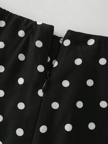 女款白色波點裙，春夏休閒度假裙，優雅高腰修身中長裙，派對穿搭 - 黑與白 - 查看 6