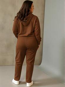 CONJUNTO DEPORTIVO CURVY CASUAL PARA DAMA TALLAS EXTRA 2 PIEZAS PANTALON Y SUDADERA HOT FASHION - Café integral - Ver 2