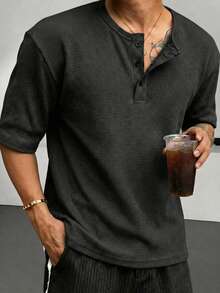 1件男士华夫格纹半开领短袖上衣，男士T恤，Polo领针织T恤，宽松透气，夏季舒适，可机洗，通勤复古风 - 黑色 - 查看 3