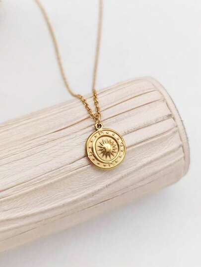 1pc 18K Gold Plated Stainless Steel Viking Compass Sun Pendant Necklace, Fashionable & Versatile Metal Coin Badge Charm