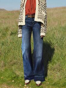 Women's Wide Leg Flared Jeans With Diamond Shaped Front Pockets - Dark Wash - View 6