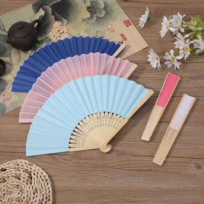 Quạt nhựa màu trơn, quạt xếp nữ, quạt cầm tay tối giản thanh lịch thời trang, quạt biểu diễn đám cưới, quạt cầm tay bằng nhựa di động dùng cho các bữa tiệc khiêu vũ, quạt xếp trang trí đám cưới kiểu Trung Quốc & Nhật Bản, quà tặng tối giản tinh tế, thích hợp cho việc tự làm đồ thủ công, thích hợp cho các chủ đề tiệc tùng hoặc thiết kế sáng tạo.