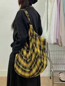 This Stylish And Minimalist Shoulder Bag Features A Checkered Design And Can Be Carried On The Shoulder, By Hand, Or Crossbody. It Comes With Double Handles. Versatile And Practical, It's Suitable For Women, College Students, Commuters, Dates, Outings, And Daily Commutes. It Also Makes A Perfect Valentine's Day Gift. - Yellow - View 4
