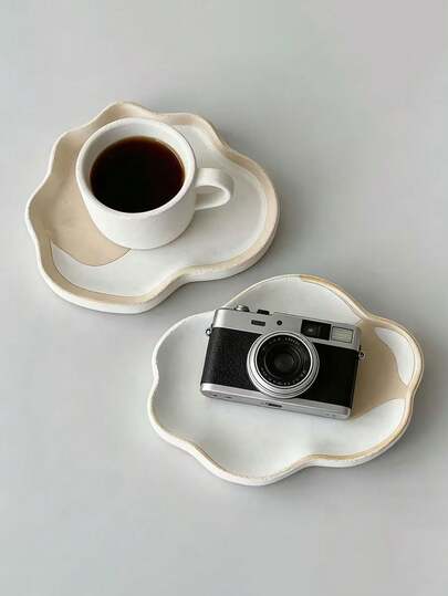 Silicone Molds, Resin Silicone Molds, For Making Trays, Coasters, And Various Shaped Castings Including Oval, Round, Rectangular, Square, And Hexagonal Shapes, Ideal For Crafting And Home Decor. Set Of Five Molds