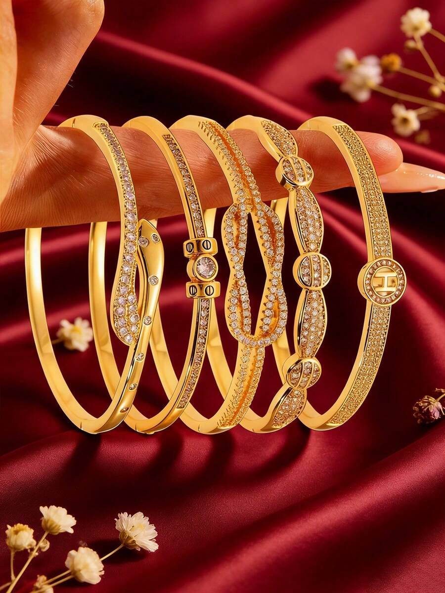 Set de 5 piezas de pulseras de cobre elegantes con diseños variados, incluyendo formas de serpiente y de cadena, que muestran estilos y gustos únicos, adecuadas para el uso diario y reuniones festivas, resaltando el encanto femenino. - Dorado - Ver 1