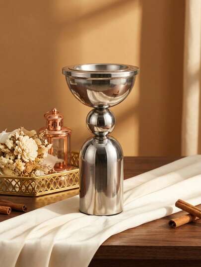 1个简约大方的锻铁香炉，巴库尔香炉，巴库尔香架，家居香氛，家居装饰。香架，家居生活，适用于家居装饰、卧室、客厅（可作为中心摆件）。