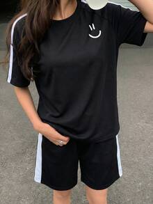 Bộ 2 món dành cho nữ và thiếu niên, kiểu dáng thường ngày, năng động, hoạt động ngoài trời, gồm áo thun ngắn tay in họa tiết và quần short phối màu tương phản, hàng mới về mùa xuân/hè. - màu đen - Xem 6