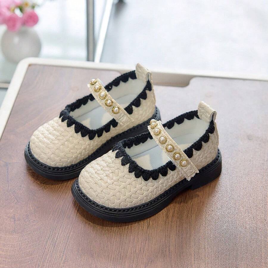 1双女童玛丽珍鞋，米色编织纹理公主平底鞋，饰有撞色荷叶边和珍珠鞋带，防滑，适合上学和参加派对，春秋季 - 白色 - 查看 1