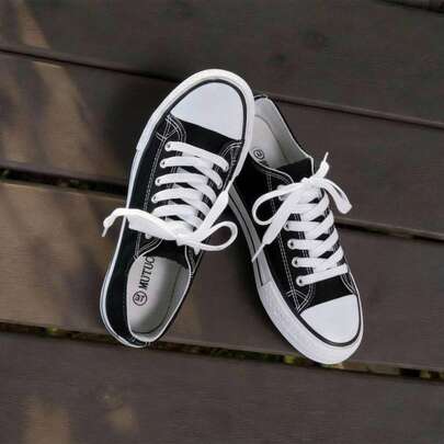 Zapatos casuales de lona planos de gran tamaño para hombre baratos y de moda 22- 28 mx, ideales para combinar con todo, skate gimnasio cómodos al caminar amplios rojo y blanco con negro basicos