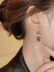 一对银色豹纹星星耳环，独特设计，适合女性日常搭配 - 彩色 - 查看 3