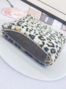 3/6 PCS Retro Leopard Print Coin Purse, Hand-Held Small Wallet, Fashionable Plush Small Bag - Multicolor - View 7