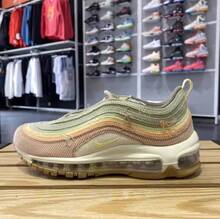 Nike Zapatillas de running para mujer AIR MAX 97, zapatillas casuales acolchadas de pana rosa y verde - Verde pastel - Ver 5