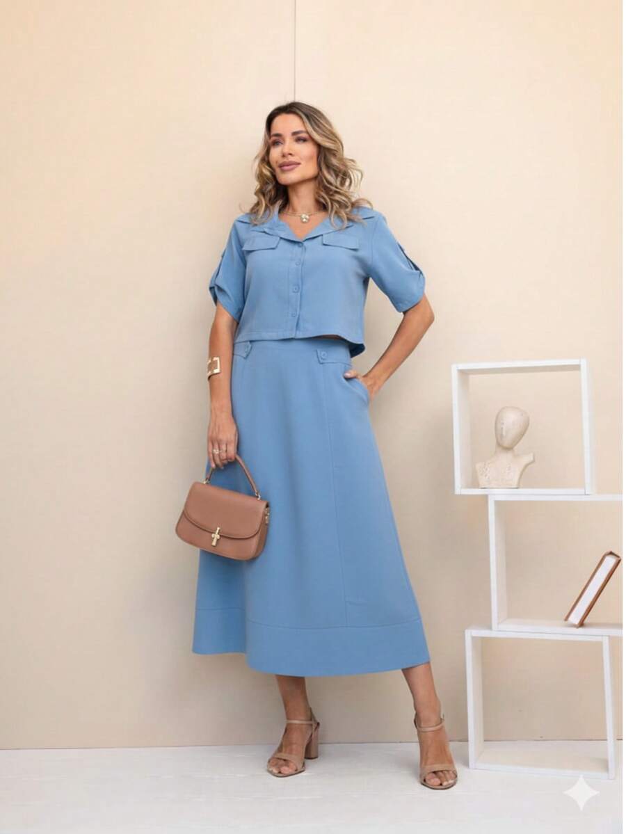 Conjunto cropped de botões e saia midi de alfaiataria elegante, estiloso, casual, dia a dia, moda evangélica