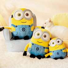 Miniso Muñeco de peluche de Stuart de 9 pulgadas de la serie Minions, material de peluche suave y corto y diseño de uniforme clásico, restauración de expresión exquisita, ideal para almohada de dormitorio, adorno de escritorio y regalo de cumpleaños, accesorio de anime (1 pieza) - Stewart - Ver 3
