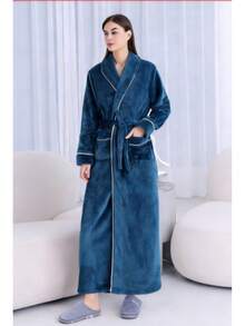 1pc Extra Long Flannel Bathrobe, Elegant Adult Flannel Bathrobe, Thermal Lined, Suitable For Hotels, Spas, Beauty Salons, Absorbent And Quick-Drying, Loose Fit, Multi-Color, Minimalist Design, Bathroom & Home Essentials - Multicolor - View 3