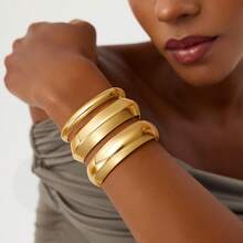 1pc Geometric Arc Design Exaggerated Bangle, Casual Vacation Versatile Plain Bracelet For Women - Simple Bracelet - View 5