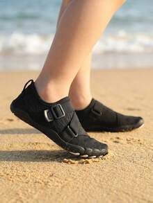 TATORHT 1 Pair Kids' Summer Quick-Dry Fashionable Random Print Breathable Mesh Low-Top Slip-On Water Shoes With Hook And Loop, Boys' Barefoot Beach Swimming Shoes With Rubber Soles For Outdoor Activities, Indoor Fitness Yoga Running Jumping Rope - Black - View 3