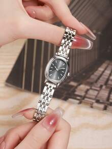 Women's Fashion Quartz Watch, Stylish & Multifunctional, Compact & Elegant Design, Suitable For Daily Wear, Birthday Gift, Back To School, Thanksgiving, Romantic Occasions, Perfect Gift - Silver - View 4