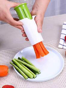 Multi-Function Vegetable Cutter, Cucumber Slicer, Manual Carrot Julienne Cutter, Kitchen Tool - Green and White - View 6