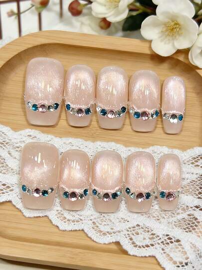10片极简主义按压式美甲片，手工制作，极光珍珠光泽，短方形，镶嵌小水晶水钻