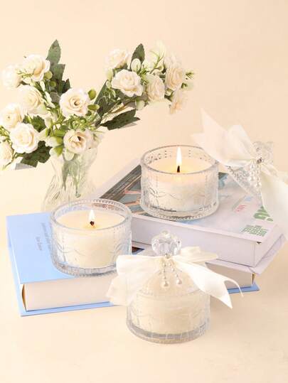 Relief Glass Jar Soy Wax Aromatherapy Candle, Pearl Ribbon Decoration Style, Home Fragrance Gift, Natural Soy Wax Aromatherapy Candle Vintage Glass Container With Bowknot, White Ribbon + Pearl Embellishment, Suitable For Bedroom, Living Room, Study, Bathroom And Other Spaces, Soothing Emotions, Creating A Tranquil Atmosphere, Daily Home Relaxation, Festive Atmosphere Creation, Wedding Gift, Suitable For Holiday Gifts, Birthday Gifts, Graduation Gifts
