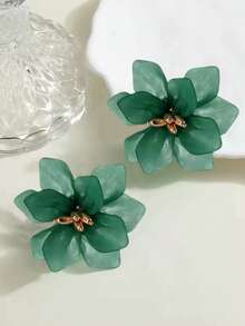 2 件时尚夸张亚克力花瓣夹式耳环花卉耳环女士，优雅休闲 - clip - 查看 12