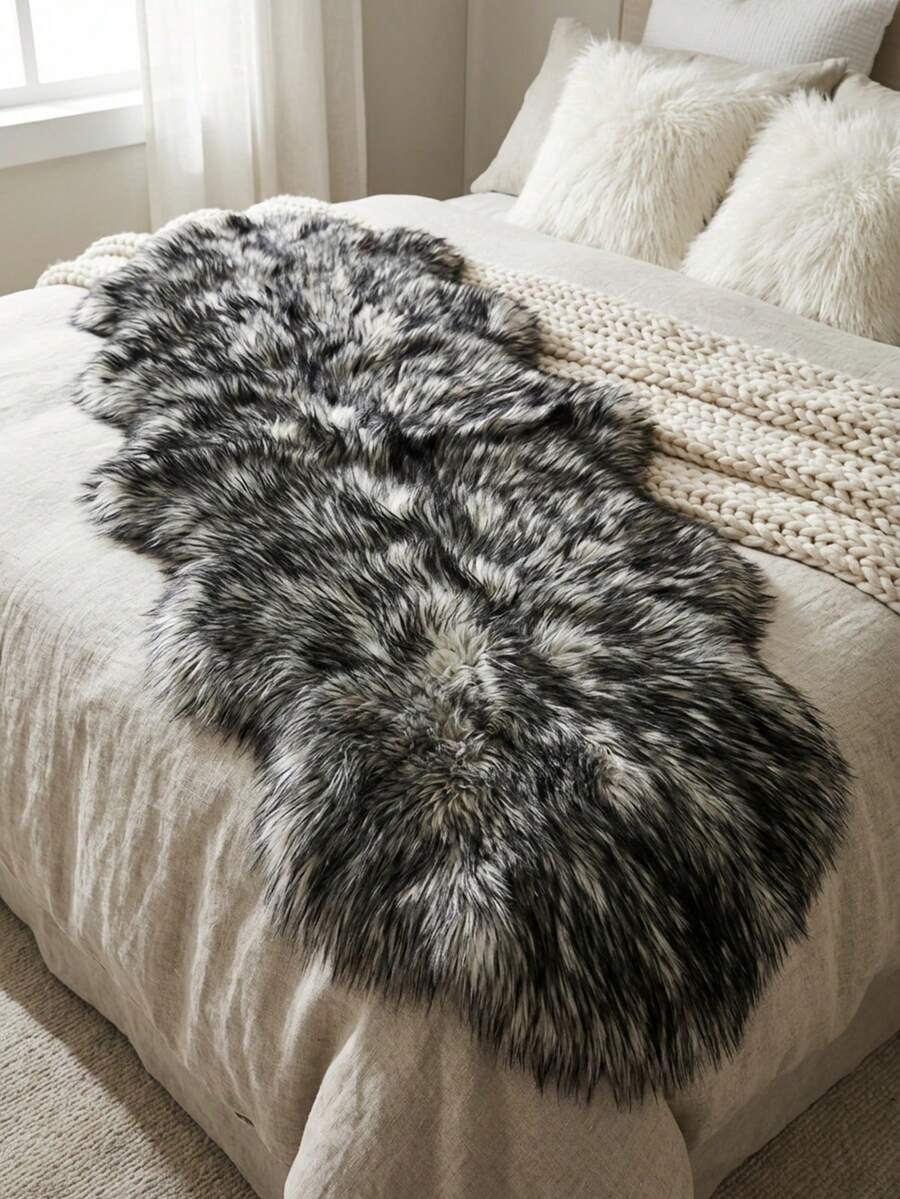 1 pieza Alfombra de piel de imitación suave en blanco y negro - Alfombra de área esponjosa marrón - Cubierta de silla/sofá de felpa lavable a máquina - Adecuada para dormitorio, sala de estar, especialmente adecuada para uso doméstico en invierno, base de ante, muy adecuada para la decoración del hogar de las damas en invierno, alfombra de dormitorio, alfombra de tocador, cálida, alfombra de sala de estar - Blanco y Negro - Ver 1