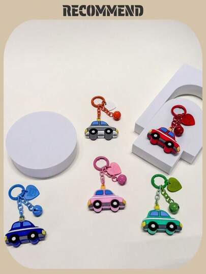 1个可爱汽车造型金属钥匙扣，非常适合作为礼物，可用于车钥匙、背包、钱包、角色扮演活动、生日礼物、毕业礼物、旅行纪念品、宿舍装饰。