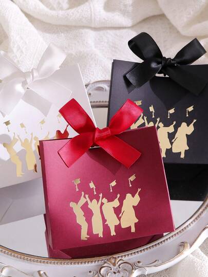 15-Pack Mini Paper Gift Bag, Graduation Hat Pattern Decor Party Favor Goodie Bag For Graduation Party