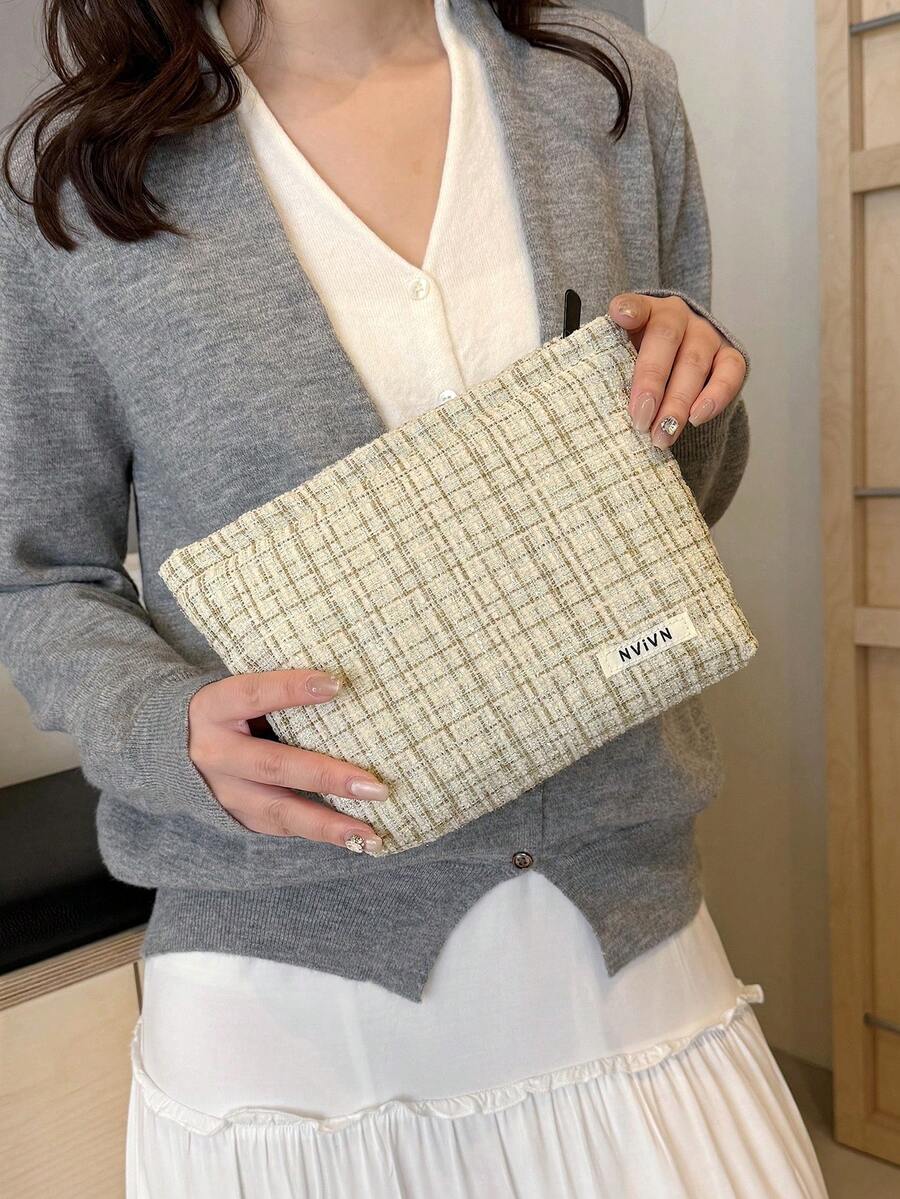 Plaid Tweed Cosmetic Bag, Portable Makeup Tool Storage Pouch Makeup Bag Toiletry Bag Skincare Bag Wash Bag Toiletry Travel Bag Vacation Essentials For Women Travel Bags For Women Large Capacity Bag - Green - View 1