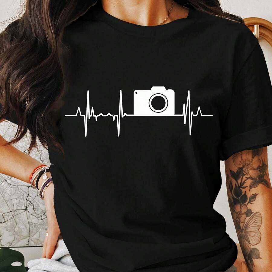 Camera Heartbeat T-Shirt, Photographer Shirt, Photography Lover Gift, Camera Pulse Tee, Gift For Photographer, Camera Obsessed T-Shirt - 黑色 - 查看 1