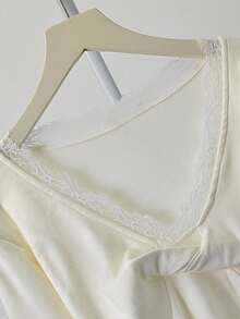 Apricot V-Neck Long Sleeve T-Shirt For Women, Autumn/Winter, Lace Trim Design Undershirt - Apricot - View 8