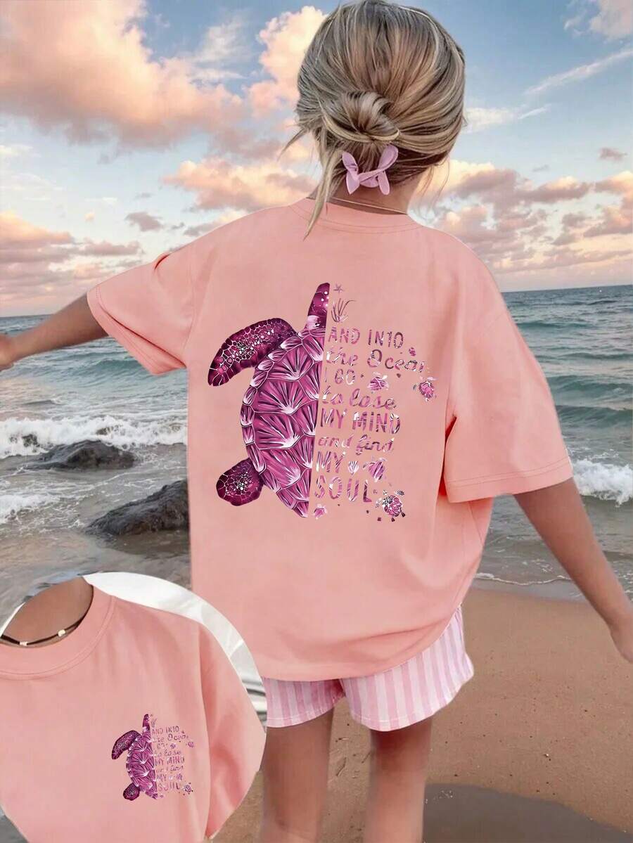 这款女童短袖T恤采用独特的绿色海龟印花设计,搭配柔软的圆领,是一款休闲的浅蓝色T恤。 - 粉色 - 查看 1