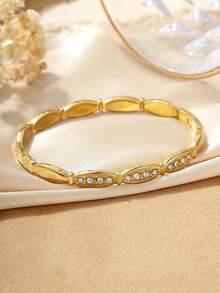 1件不锈钢优雅金色手镯，镶嵌白色水晶，适合女士日常佩戴或作为礼物 - 金黃色 - 查看 3