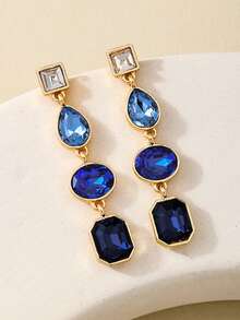 1 Đôi bông tai sang trọng, tinh tế, đa năng, mang phong cách cổ điển, nhiều yếu tố, kiểu dáng cung đình lãng mạn. - Nhiều màu - Xem 2