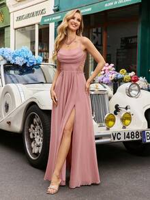 优雅的玫瑰粉色雪纺长款伴娘礼服，配有细肩带和贴花细节 - 粉色 - 查看 2