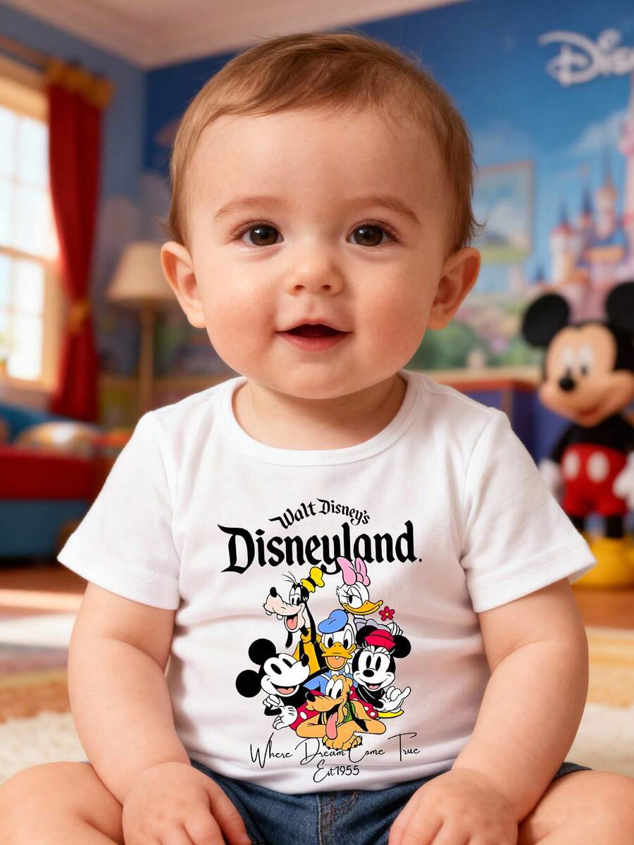 This Disney Baby Girl T-Shirt Features A Creative Mickey Mouse And His Friends Letter And Cartoon Print. Made Of Breathable, Soft, And Comfortable Fabric, This Spring/Summer Round-Neck T-Shirt Is Perfect For Everyday Wear And Outings, And Also Makes A Great Gift For Your Baby. - trắng - Xem 1
