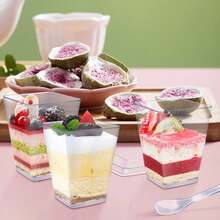 50/20/10/1 Piezas Vasos de postre de 5oz con tapas y cucharas, para yogur, pudín/vasos de aperitivo, mini vasos de postre, pudín, fruta y helado, postres, aperitivos, tiramisú, helado, yogur, adecuado para fiestas, bodas, decoración, viajes - Multicolor - Ver 3