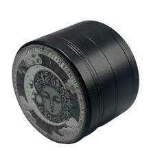 1pc Black & White Sun & Moon Pattern Engraved 4-Layer Spice, Herb, Vanilla Grinder - Multicolor - View 9