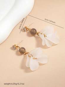1 Pair Elegant Goddess-Style Versatile Petal Dangle Earrings, Suitable For Daily Wear - White - View 5