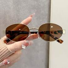 Unisex Retro Oval Metal Frame Glasses, Fashionable Glasses For Daily Commute, Beach, Street Photography, Personalized - Multicolor - View 1