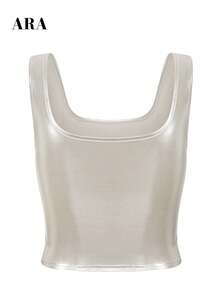 Top Regata Feminina ARA CHIC Dourada Clara, Decote Quadrado Sexy, Alças Grossas, Ajustada, Estilo Y2K, Costas Abertas, Versátil para Balada e Férias, Lançamento Primavera/Verão - Dourado - Visão 10