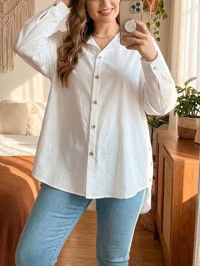 大码女式简约宽松前扣长袖衬衫，休闲百搭，适合日常穿着和度假