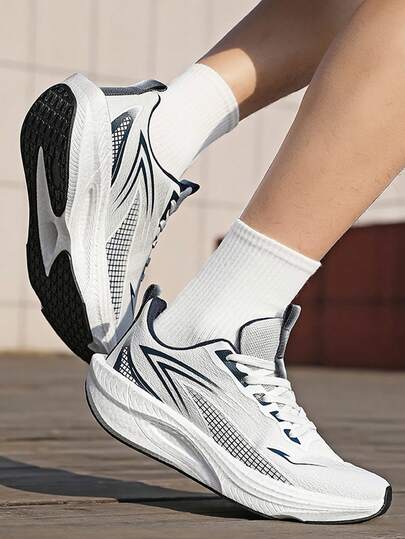 Men's Running Shoes 2026 New Low-Top Round Toe Lace-Up, Suitable For All Seasons, Thick Sole Soft & Comfortable, Men's Running Shoes For Outdoor, Campus, Track & Field, Breathable Mesh Men's Sneakers