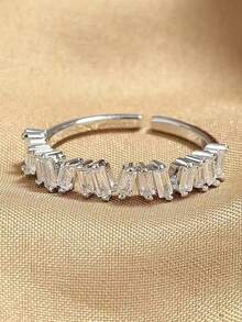 1 pieza Anillo de novia ajustable, con doble hilera de diamantes de imitación y circonitas cúbicas cruzadas en oro y plata, ideal para bodas, fiestas y uso informal. - Escalera de plata - Ver 9